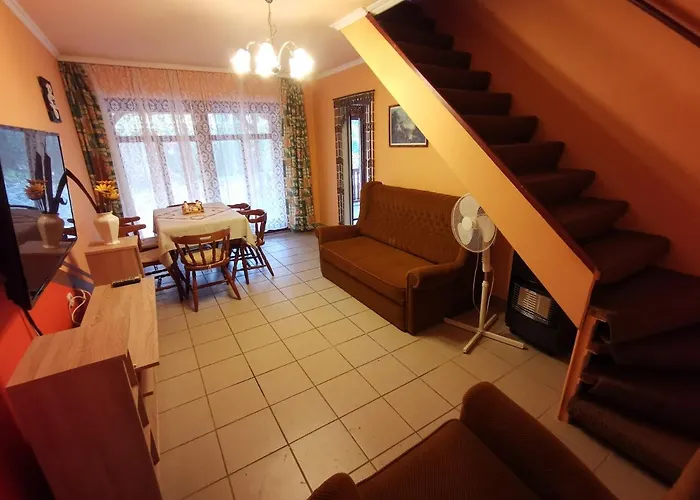 Erika Vendeghaz Centrumban * Balatonkeresztúr