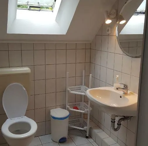 Erika Vendeghaz Centrumban Case de vacanță